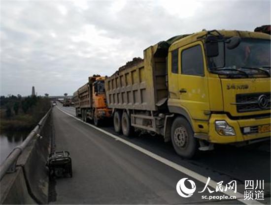 荷載試驗現(xiàn)場。四川公路設(shè)計院供圖